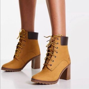 Timberland Heeled Boots for Women 